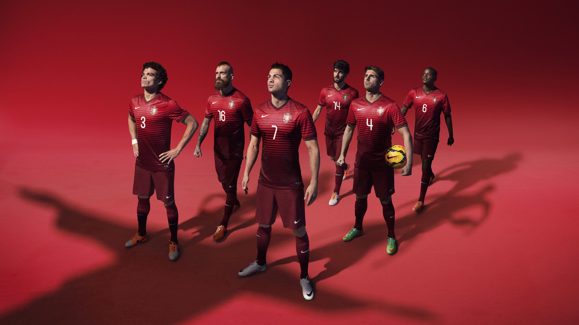 莱比锡3-3平多特，恩昆库和罗伊斯各入一球，莱比锡 多特